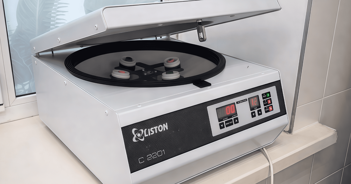 С выпадением волос сталкиваются каждые 9 мужчин...