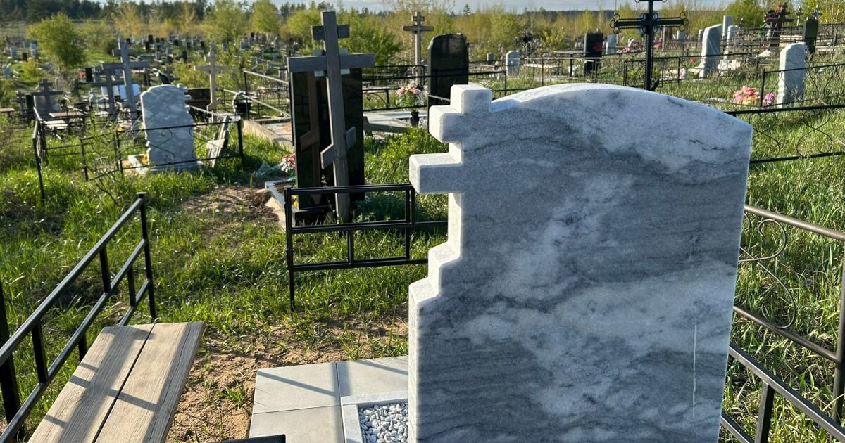 Богословы объяснили, можно ли размещать снимки на надгробиях христиан Богословы рассказали, запрещены ли фотографии н...