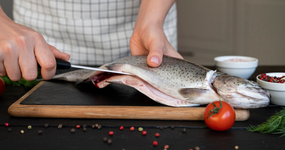 В Сямозере рыбаки нередко вылавливают лещей, в ...