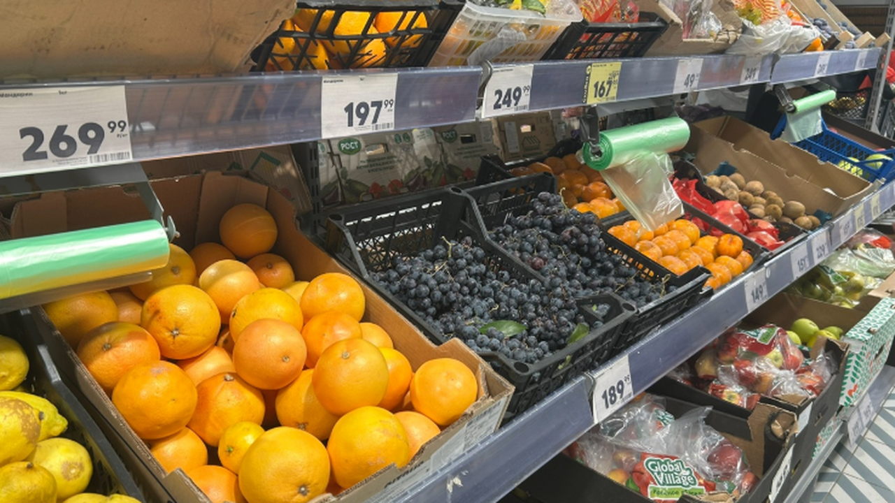 Повторная заморозка: 12 продуктов под запретом — что вы рискуете получить и чем их заменить Откуда берётся риск: бактерии, токсины и разруш...