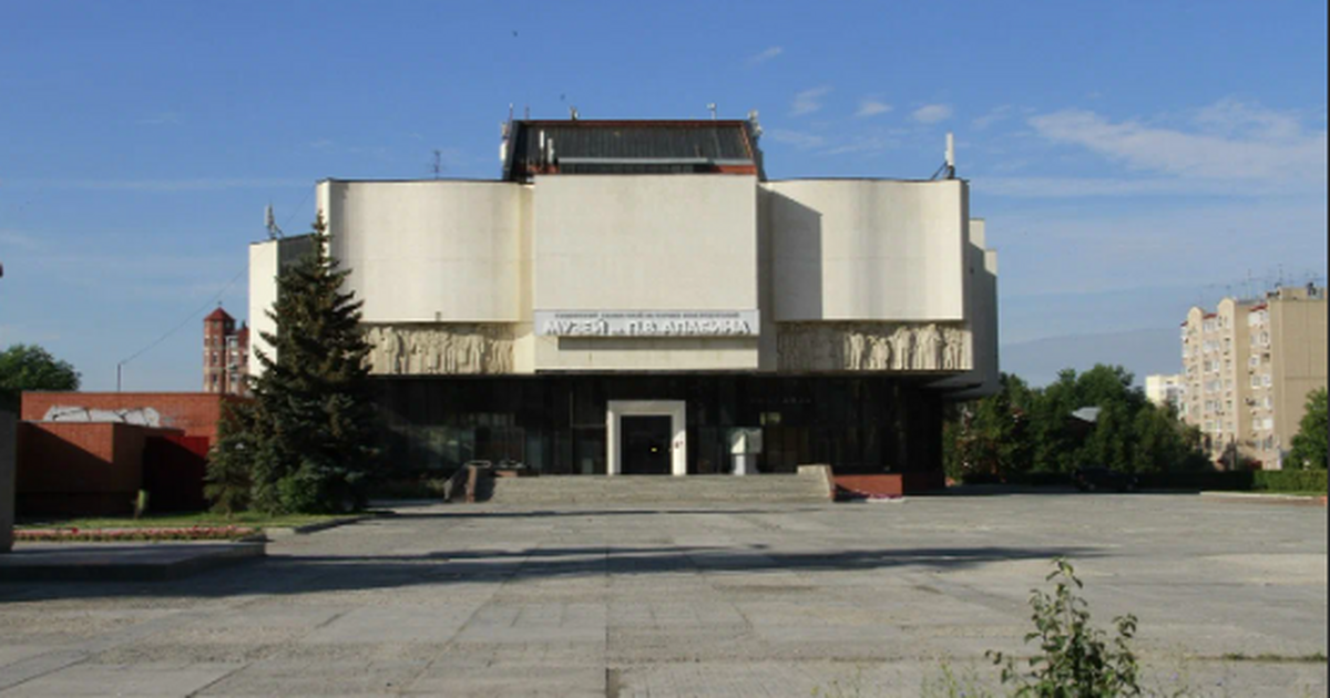 В Самаре на месте музея Алабина планируют создать выставочный центр «Самара» Об этом 27 октября заявил губернатор Вячеслав Ф...