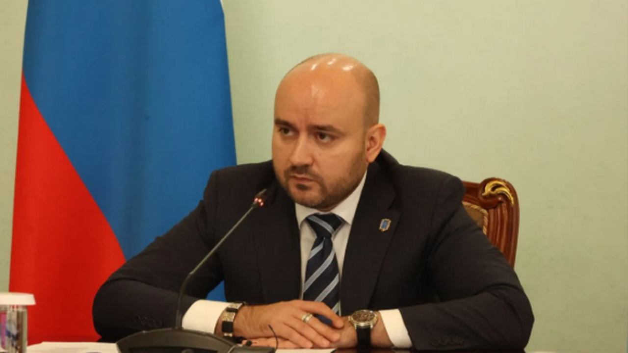 Федорищев назначил восемь помощников губернатора Самарской области и упразднил советников Кроме того, произведены и другие назначения
