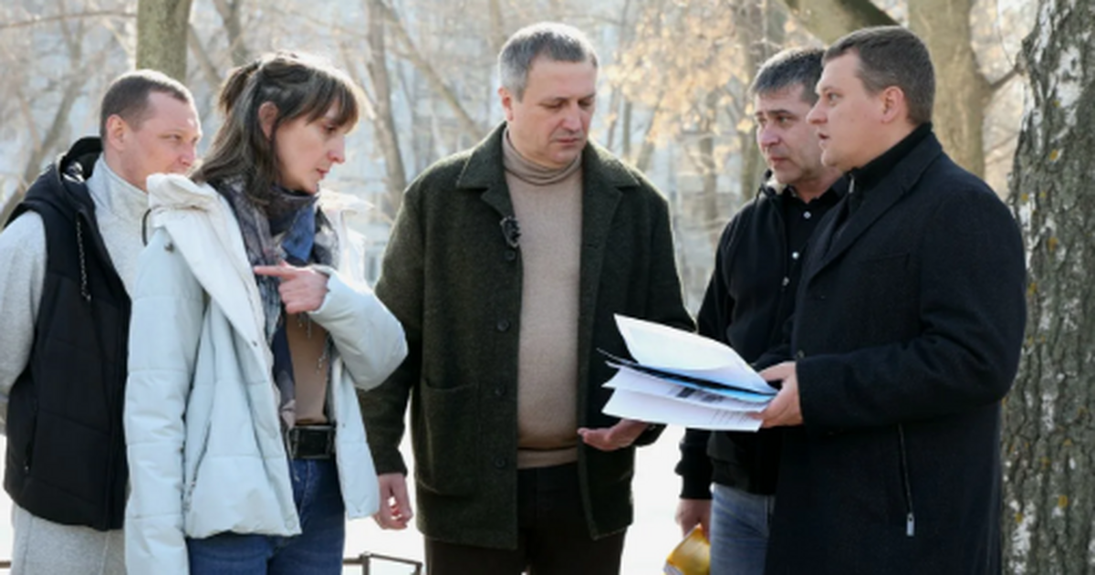 Иван Носков заявил, что Самару очищают от стихийных мини-рынков Об этом он рассказал по итогам субботнего объез...