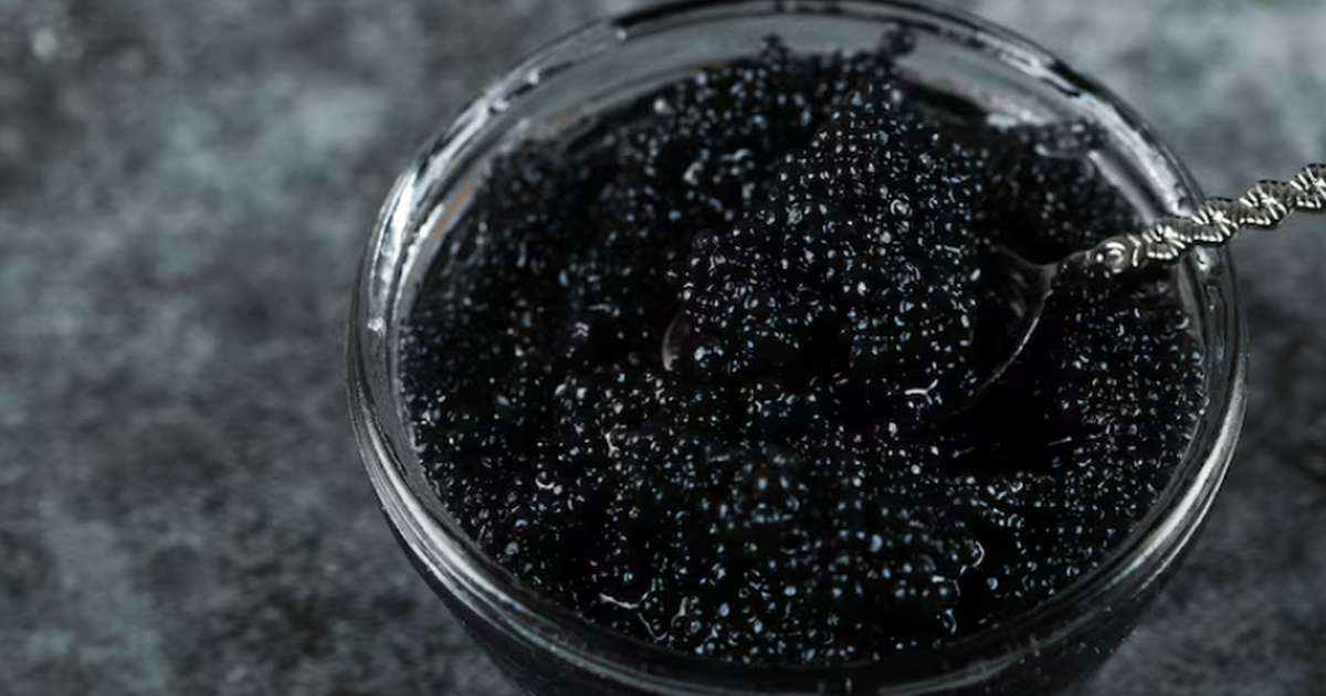 В Россию поступили крупные партии поддельной че...