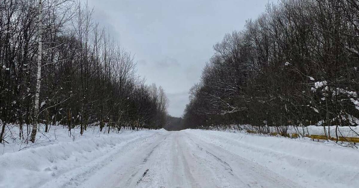 По словам главы Минтранса, зимник работает в шт...