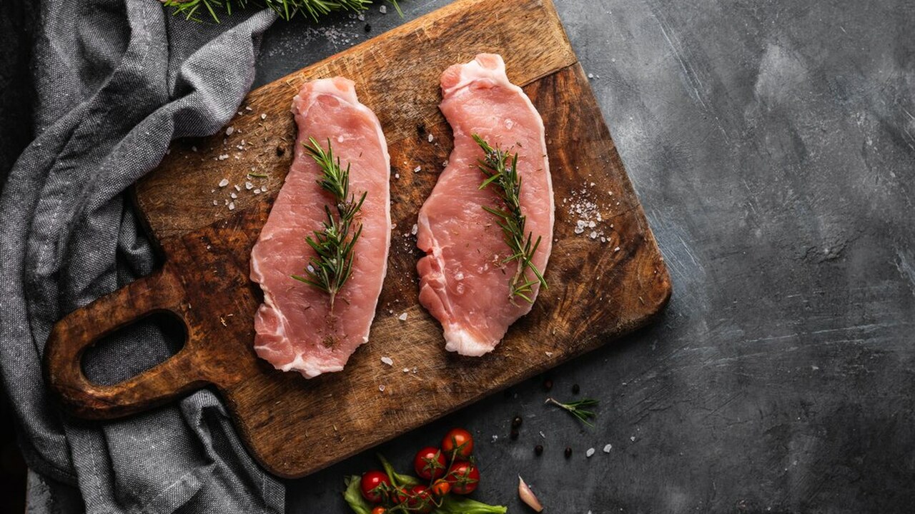 Японцы создали замену мясу из канализационных отходов и сои Японские исследователи предложили новаторский п...