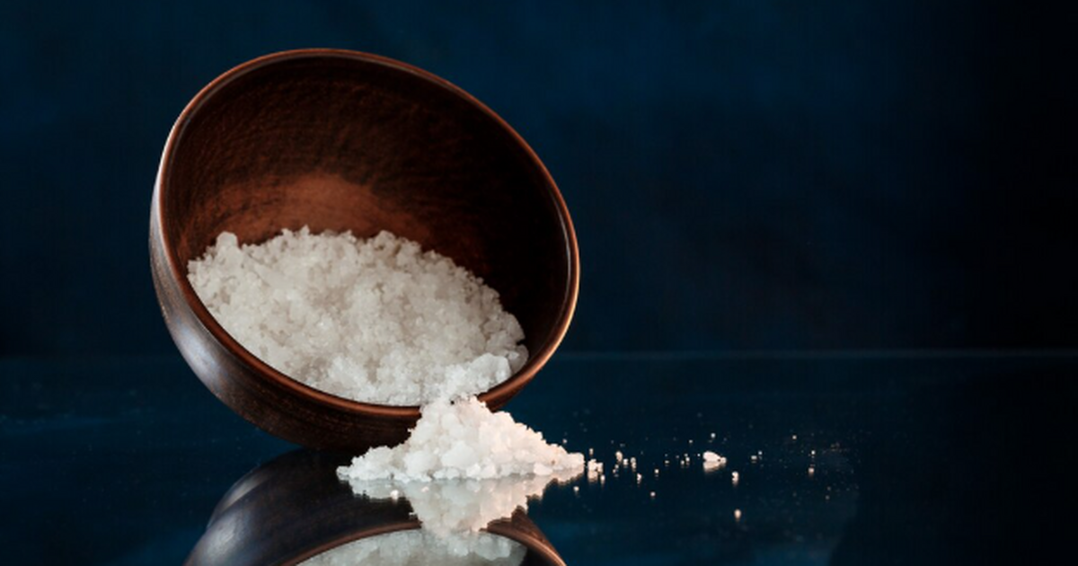 Хитрые хозяйки сыплют соль на фольгу и бед не знают: вот для чего это нужно — 2 полезнейших совета Лайфхак от Марины Жуковой — из серии «сделала з...