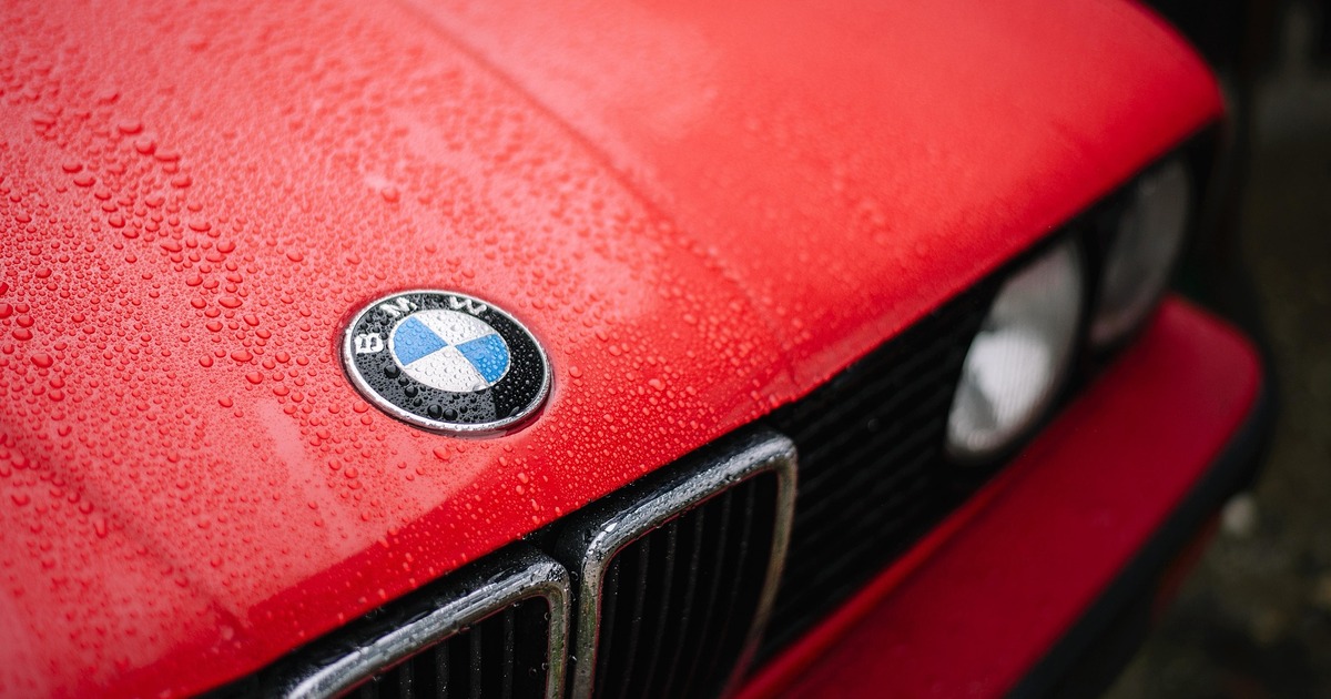 BMW отмечает 50 лет 3-Series: 18 млн машин с 18 заводов в 13 странах Серия стала краеугольным камнем производства ко...