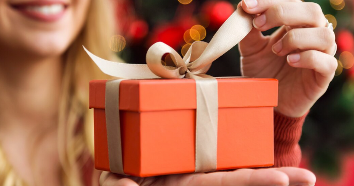 Как выбрать безопасные сладкие подарки к Новому...