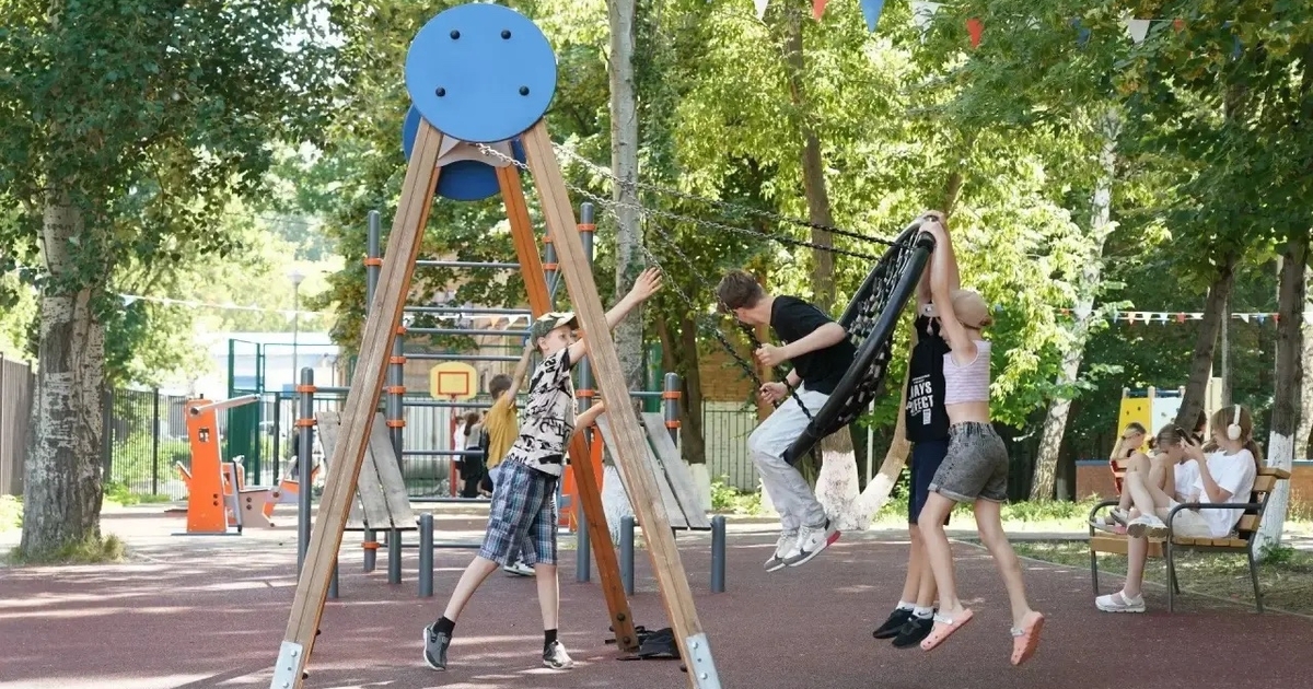 В Самарской области восстановят 11 заброшенных детских лагерей Губернатор Самарской области Вячеслав Федорищев...