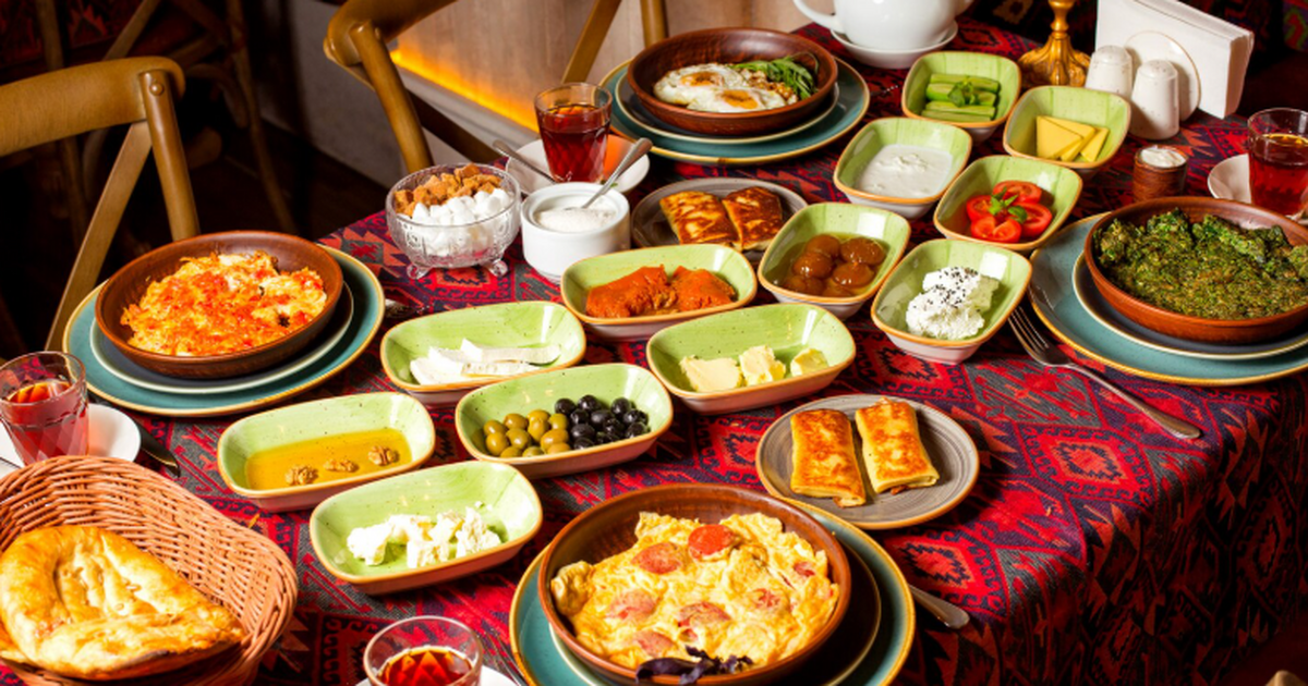 В селе Дурипш Абхазии семья Кокоскерия провела ...