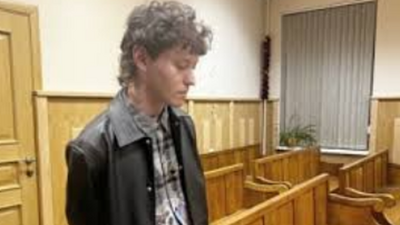 Появились детали суда над самарским певцом Э. Ш...