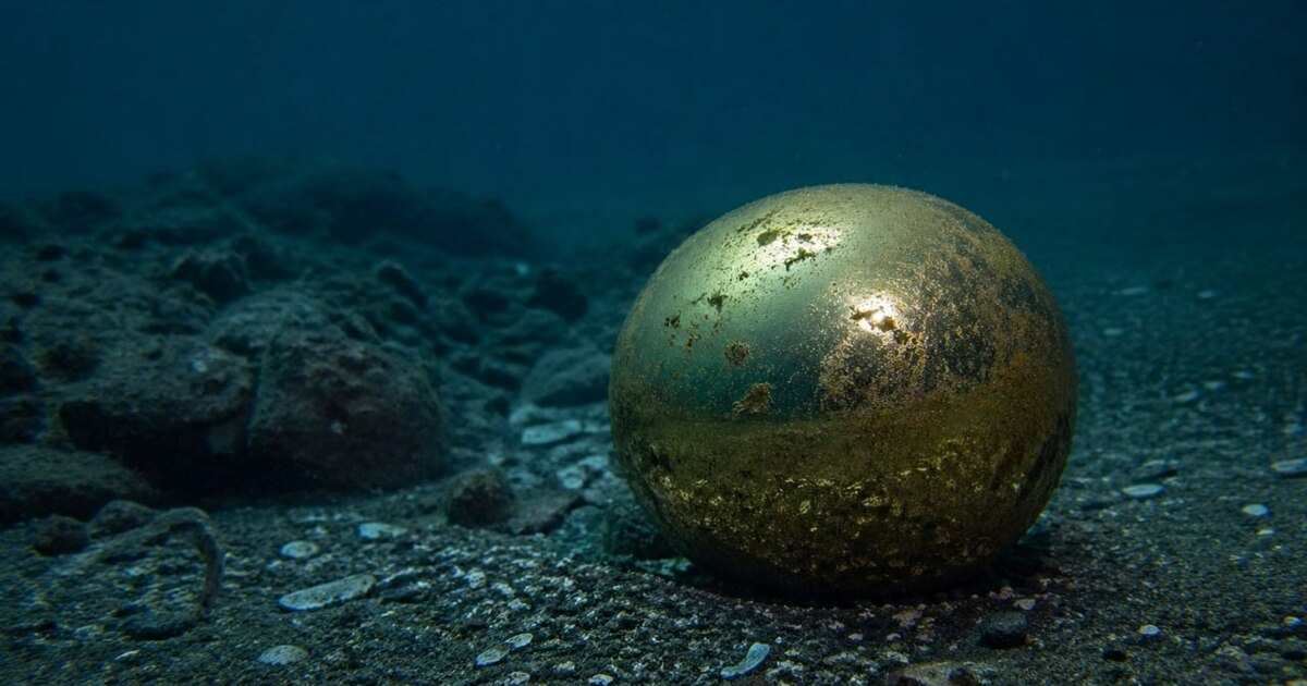 Исследователи NOAA выяснили, что «золотой шар» ...