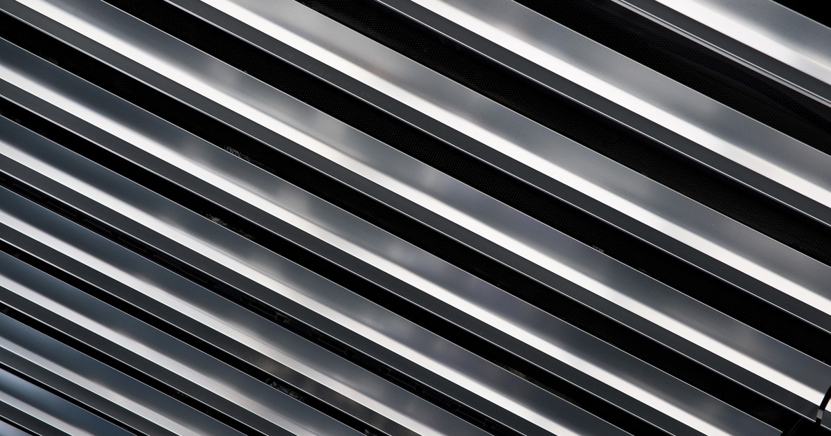 Кобальт подорожал на 28,5% и возглавил октябрьский рост цен Лидером по падению стали цены на апельсиновый сок