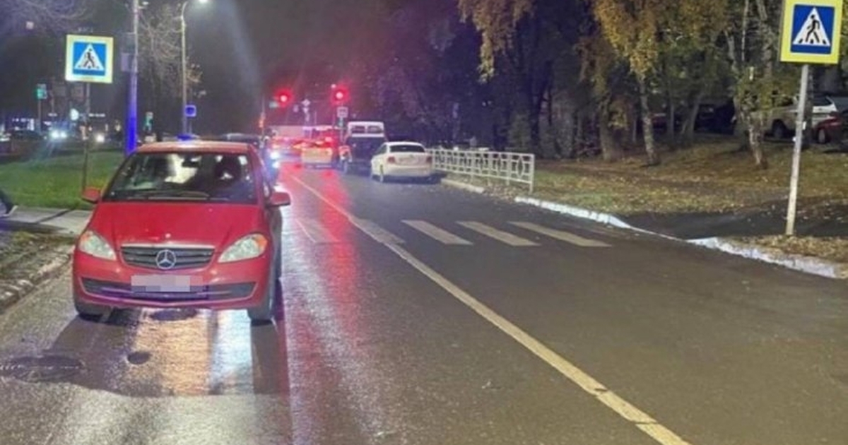 В Самарской области 27 октября произошло 4 ДТП, включая 2 наезда на пешеходов Пострадавшие при наездах пешеходы госпитализиро...