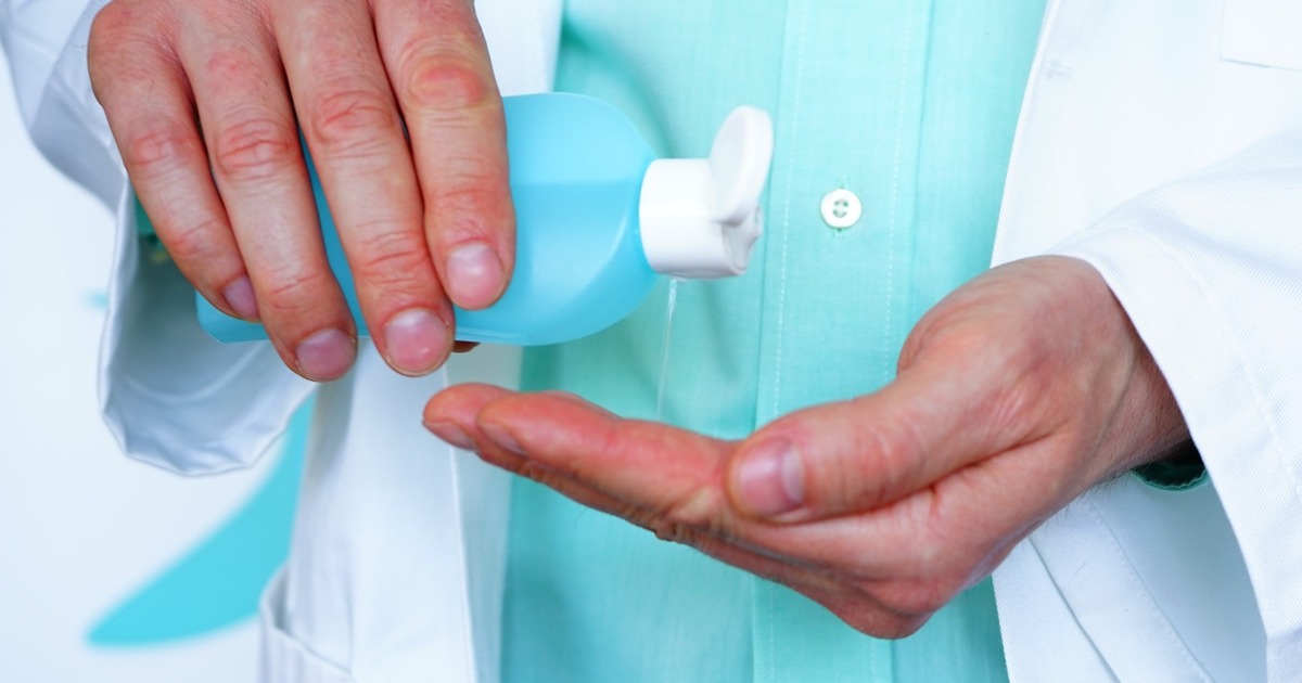 Врач объяснил происхождение устойчивого к лечению грибка из Азии Данный грибок отличается особой агрессивностью