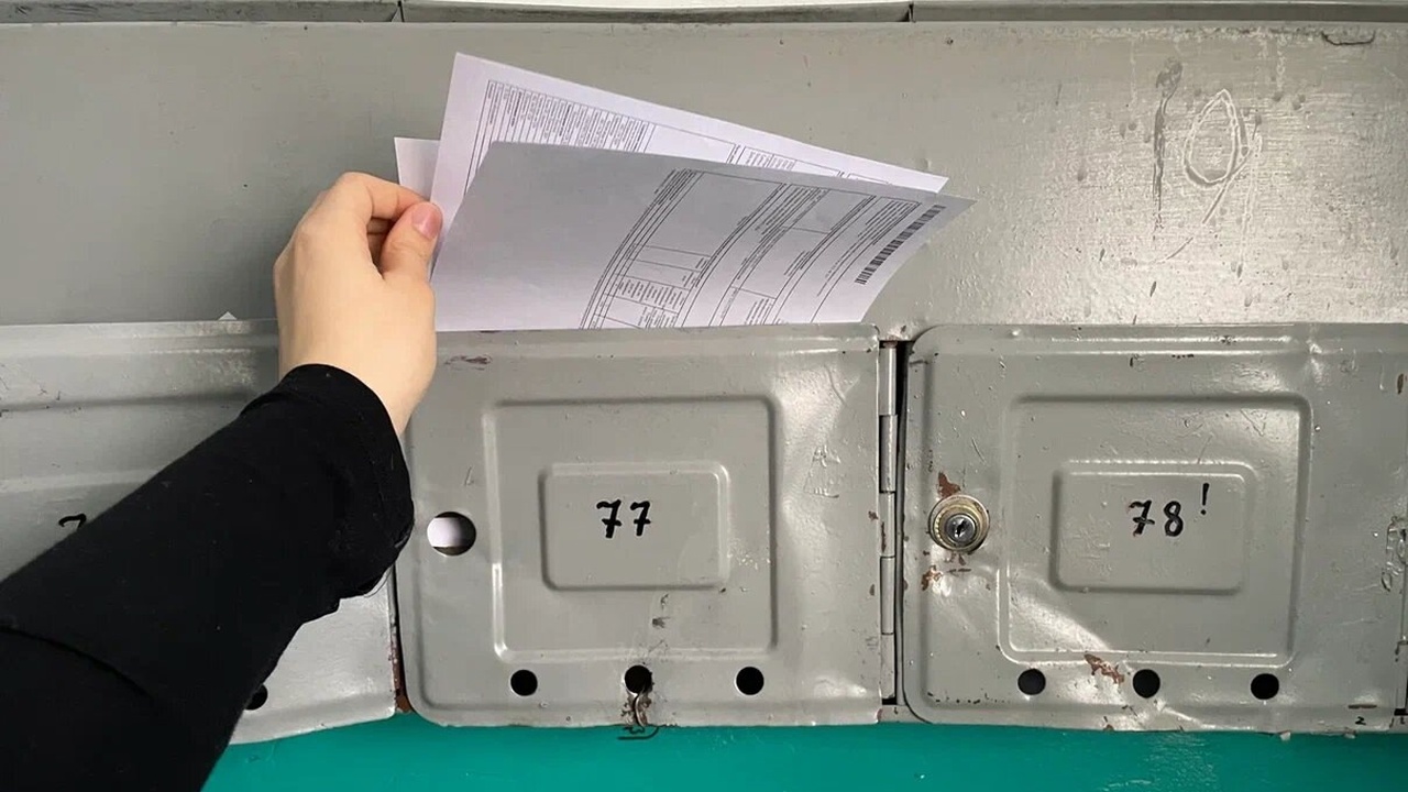 Банкиры предупредили россиян о новой схеме мошенничества с почтовыми ящиками Злоумышленники вынуждают своих жертв помещать н...