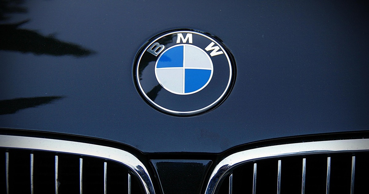 В числе новинок — BMW X3 M50 xDrive, BMW XM Lab...