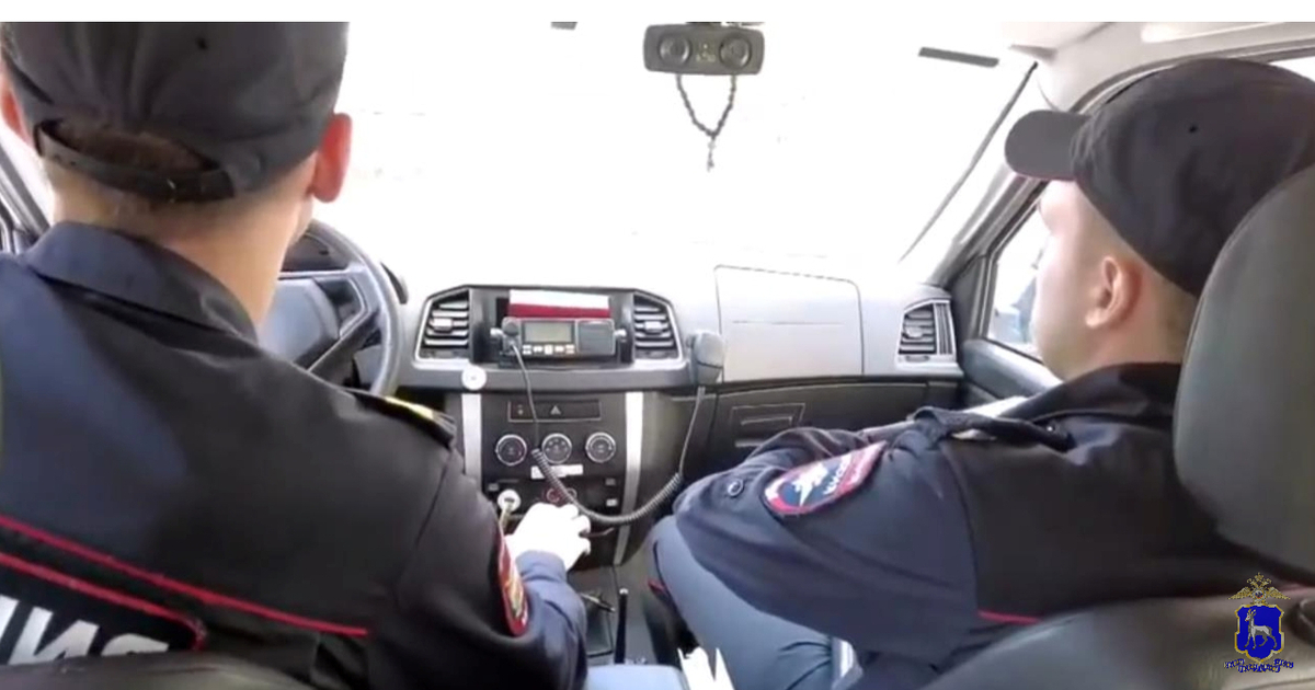 В Тольятти задержали мужчину по подозрению в угрозе убийством бывшей жены В ходе ссоры мужчина снял со стены макет шашки ...