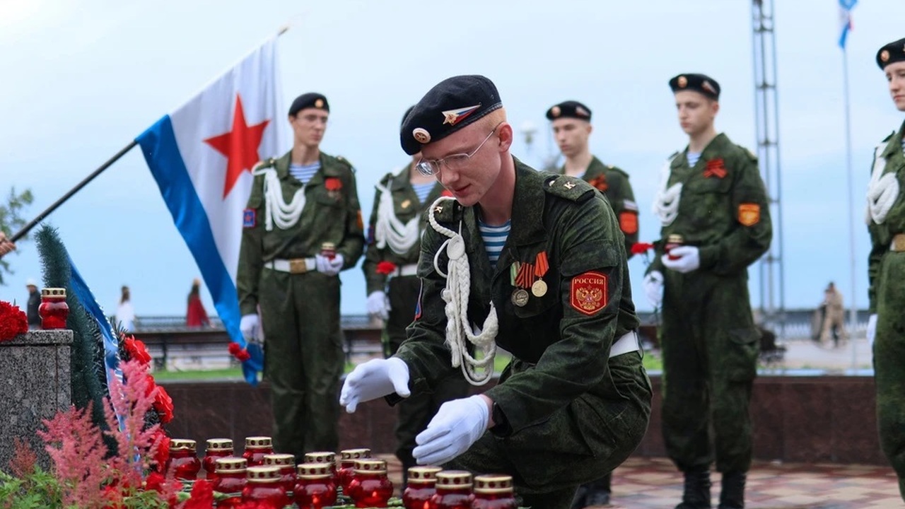 22 июня в Самаре на 3-ей очереди набережной пройдет акция "Свеча памяти" В мероприятии примут участие волонтеры и ветера...