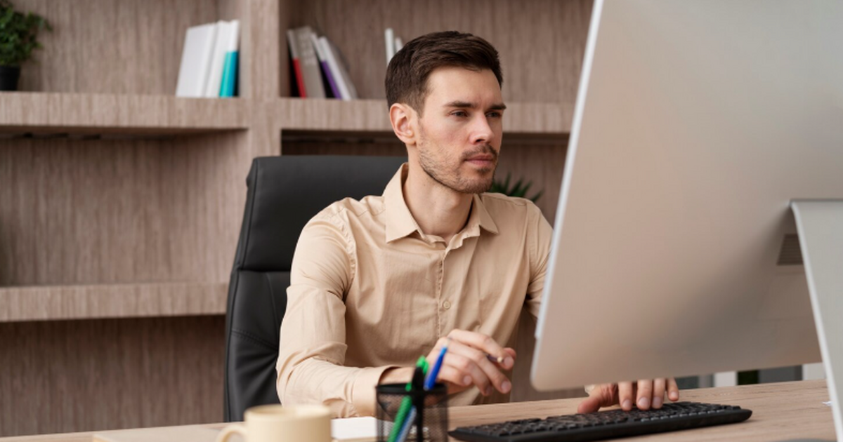 Роскомнадзор планирует использовать ИИ для филь...