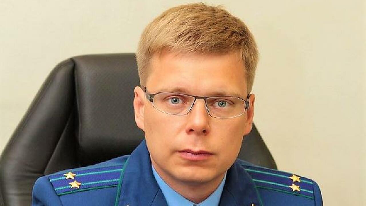Вышедший на пенсию прокурор стал новым помощником главы Самарской области Никита Зубко, бывший городской прокурор, занял ...