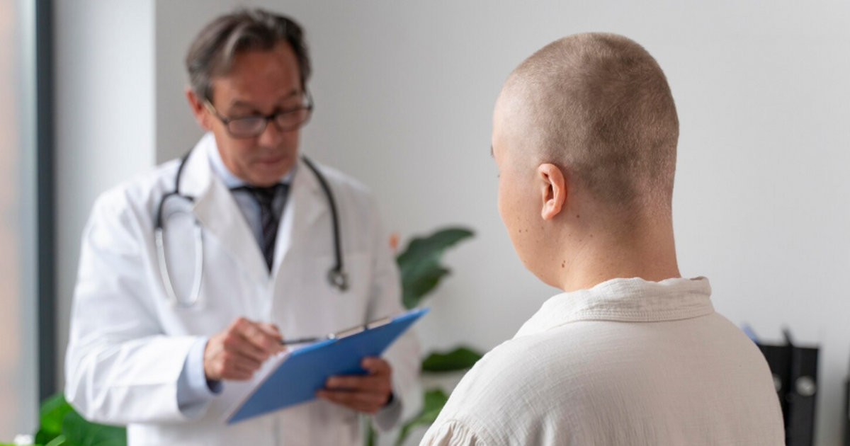 Учёные Сеченовского центра в 10 раз улучшили экзосомную доставку онкопрепаратов Ученые сообщили о прорыве в области адресной до...