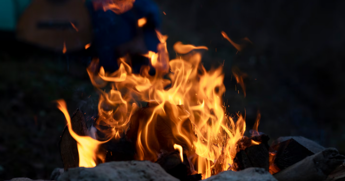 Огонь объяснили как природный процесс, уникальный для Земли Огонь — одна из древнейших технологий, которая ...