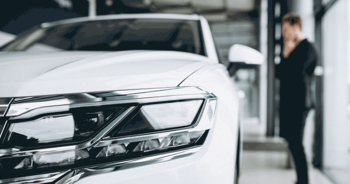 Автомобили в РФ теряют до 50% стоимости за 2–3 ...