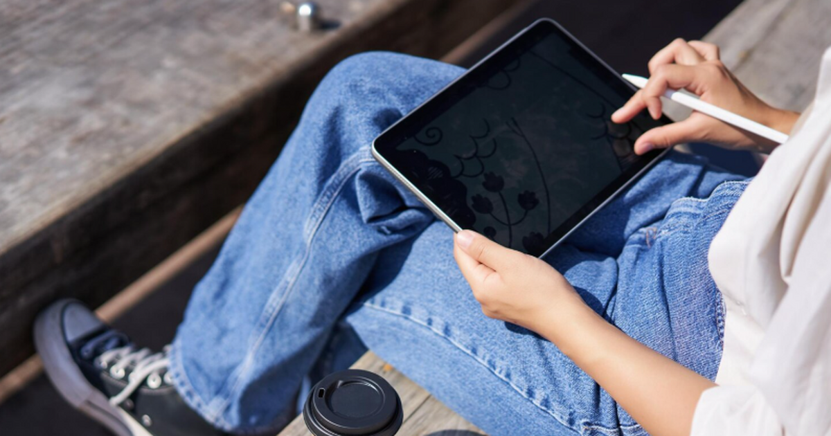 Apple тестирует охлаждение с паровой камерой для iPad и MacBook Air Apple планирует оснастить iPad Pro испарительно...
