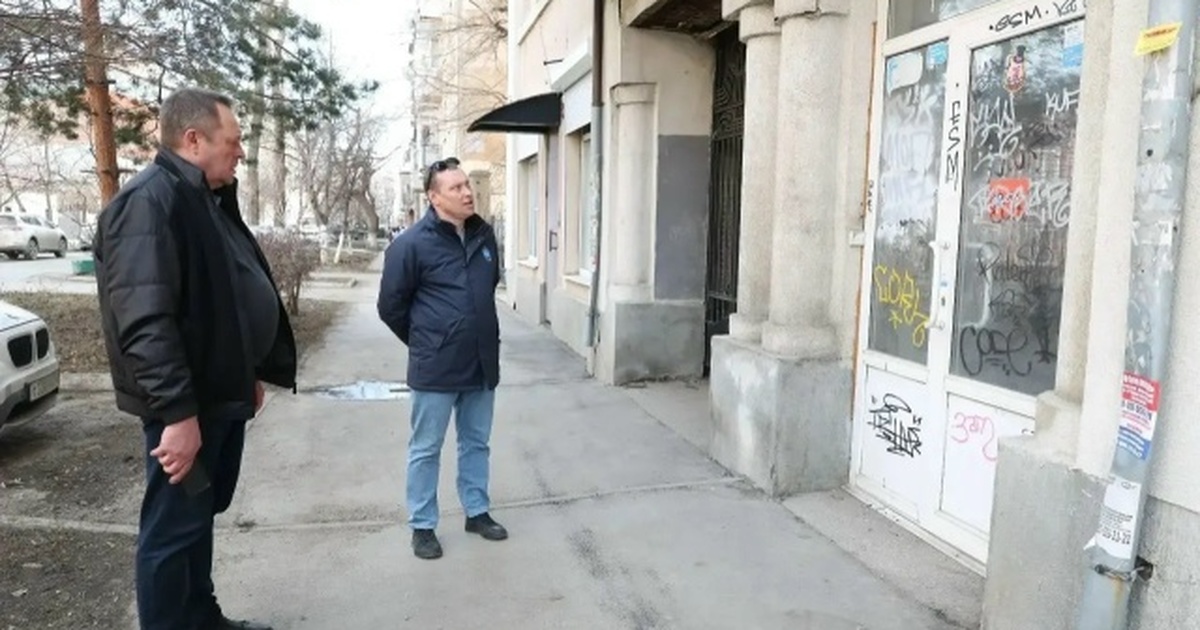 В Самаре еженедельно проверяют качество уборки городских территорий Первое выездное совещание прошло в Самарском ра...