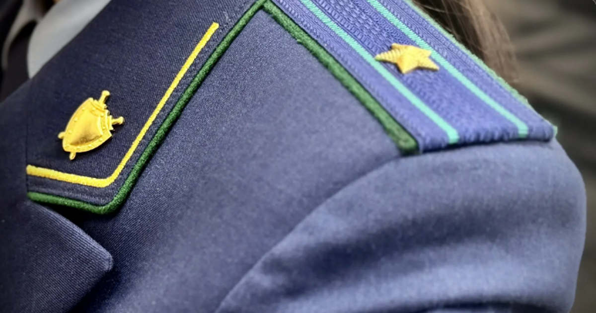 Прокуроры проверили соблюдение законов о здраво...