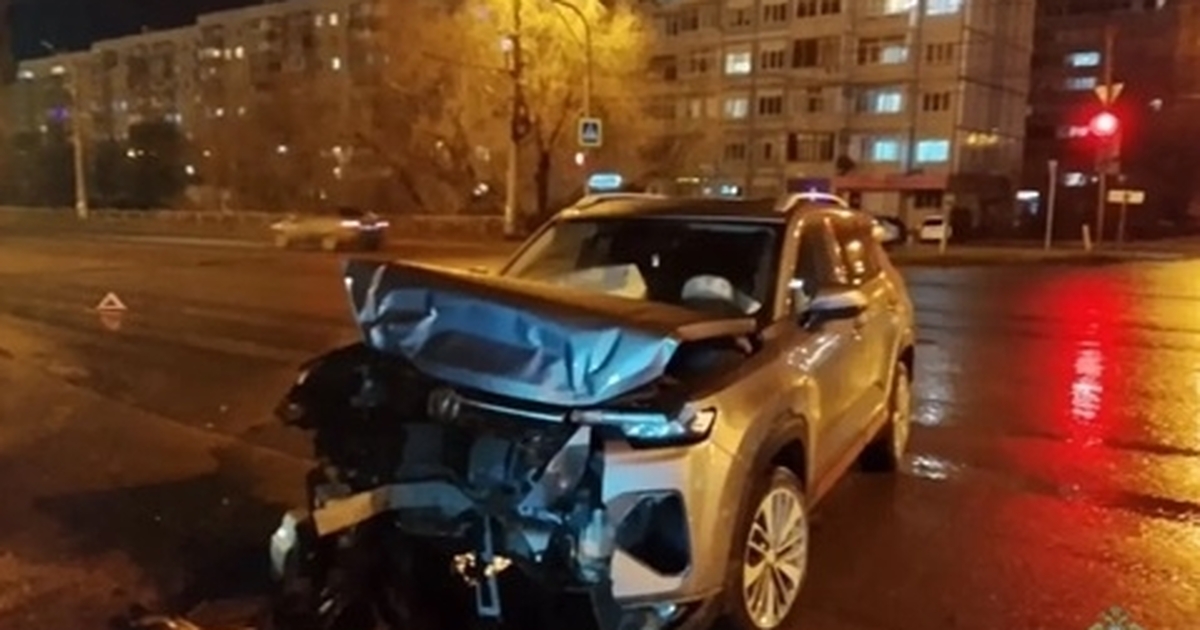 Авария произошла 2 апреля в 19:40 на перекрестк...