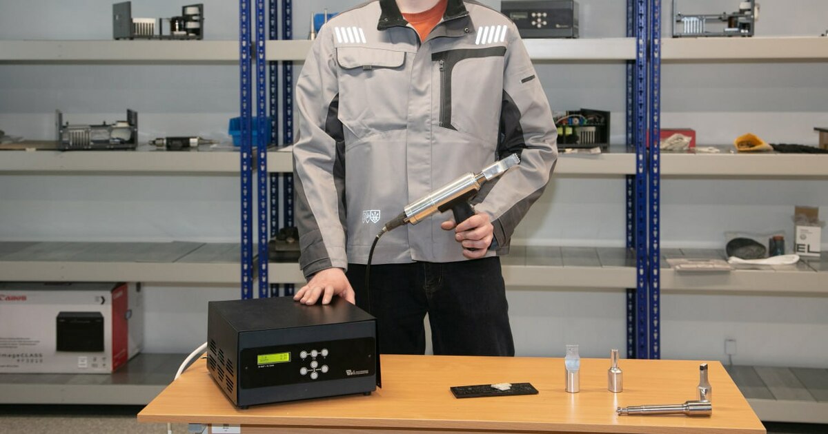 Он предназначен для эндопротезирования и артроп...