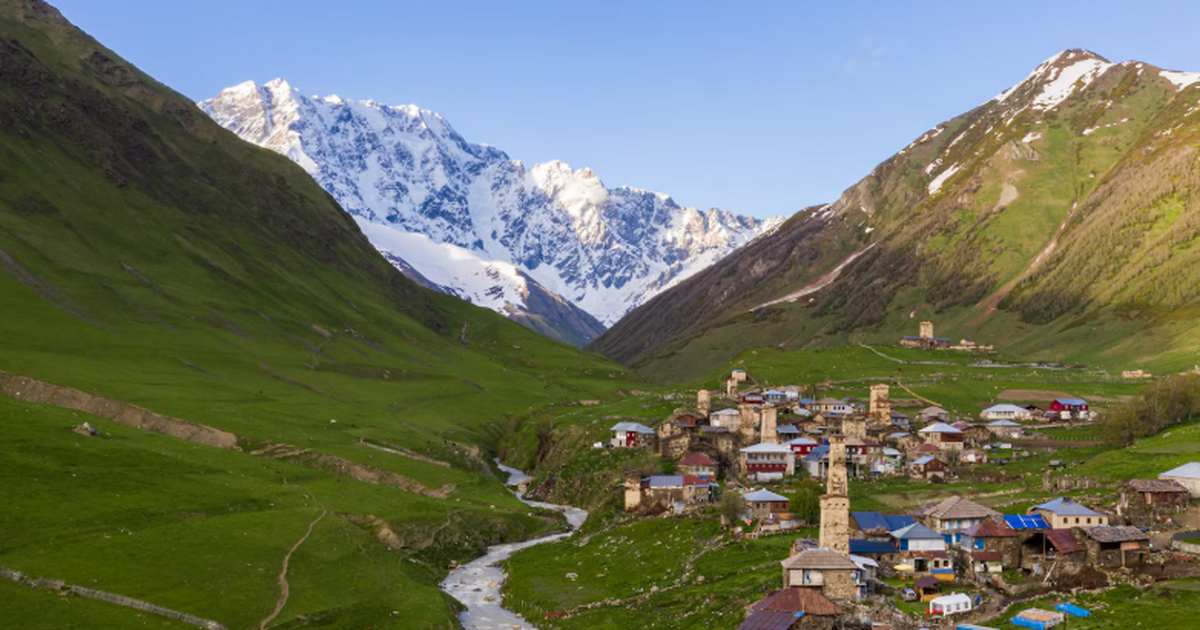 Власти Дагестана заявили, что турсезон проходит...