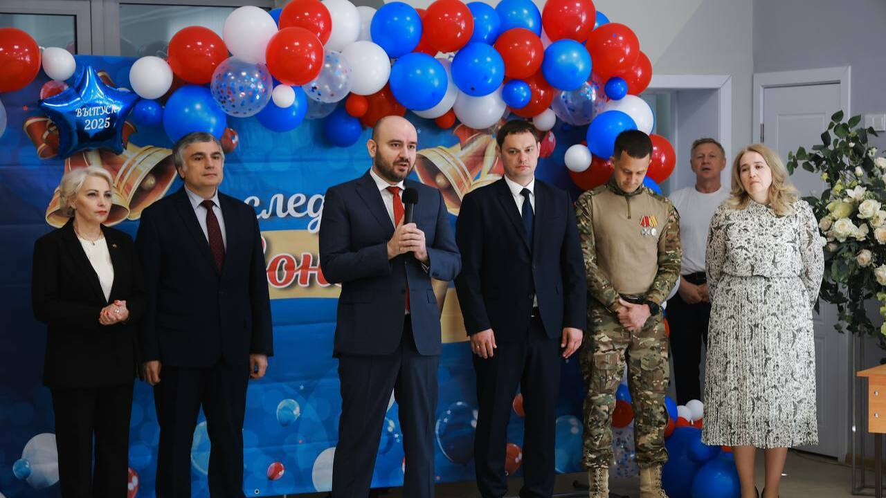 24 мая праздник Последнего звонка отметили 12 000 выпускников Самарской области Губернатор лично поздравил выпускников школы №2...