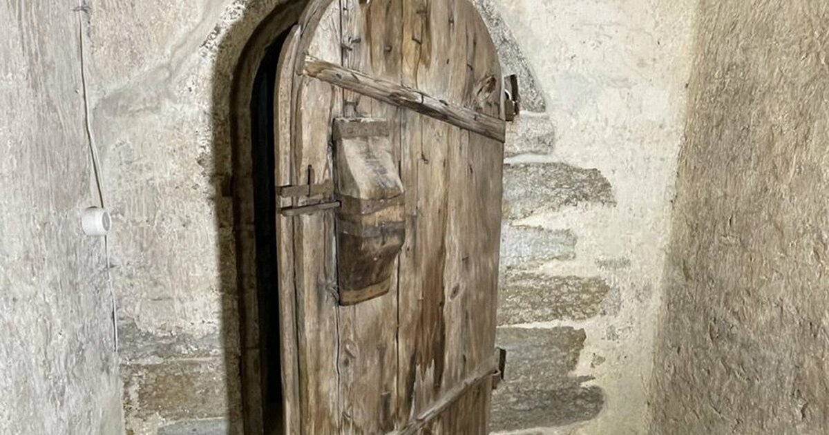 Она обнаружена внутри собора Святой Марии