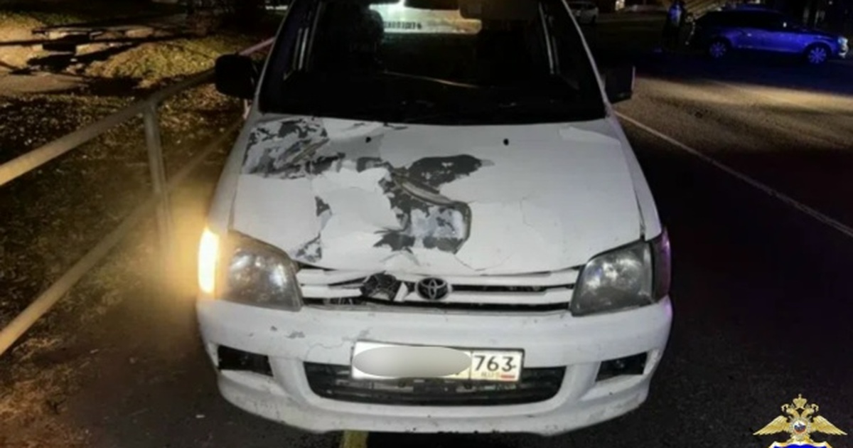 В Сергиевском районе Toyota сбила 16-летнюю девушку на переходе Во время движения мужчина наехал на 16-летнюю д...