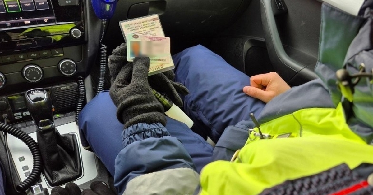 Водитель Lada Granta сообщил, что приобрел води...