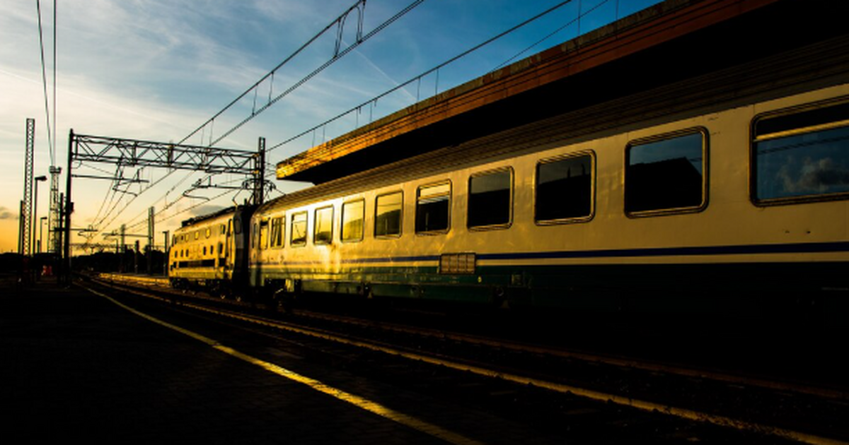 Прощайте навечно, тесные полки: РЖД показали вагоны мечты для экономных туристов Длительные поездки в плацкарте в ближайшие годы...