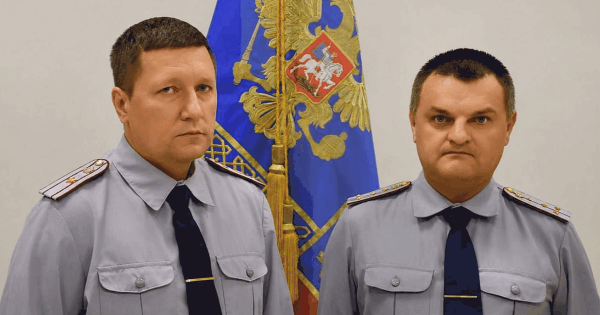 Сотрудники УФСИН по Самарской области помогли семье на трассе М-5 В Самарской области сотрудники УФСИН помогли же...