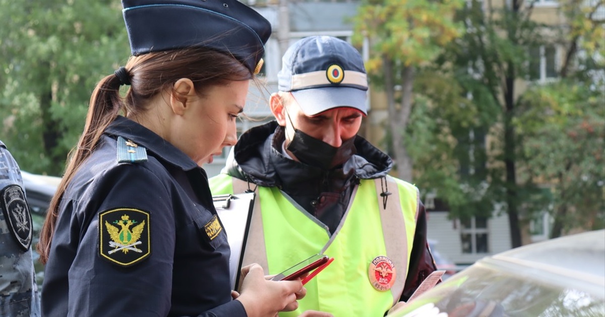 В Самарской области взыскали уголовный штраф за поддельные права Мужчина решил не проходить установленную процед...