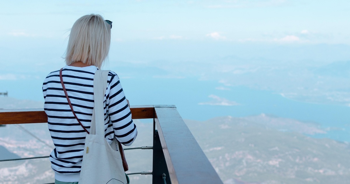 Среди мужчин инициативу поддерживают чаще, чем ...