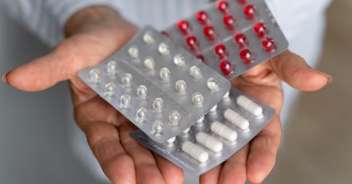 Юрист объяснил, как в России без штрафов выбрасывать просроченные лекарства Порядок утилизации просроченных лекарственных п...