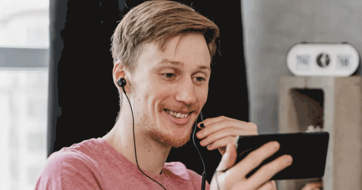 Речь идет о запретах: YouTube ограничил часть видеоконтента для россиян с VPN YouTube усилил ограничения для пользователей из...