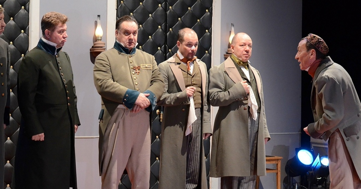 Театр показывал пьесы в Самаре и области