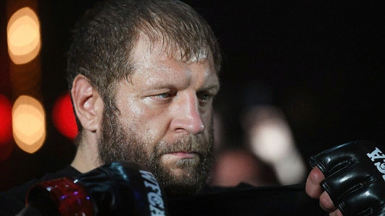 Полкоманды «Зенита» спивались: Емельяненко рассказал, что происходило за закрытыми дверьми Когда Александр Емельяненко проживал в Санкт-Пе...