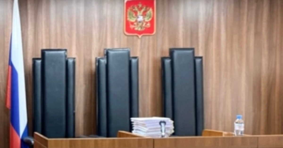 Октябрьский городской суд Самарской области вын...