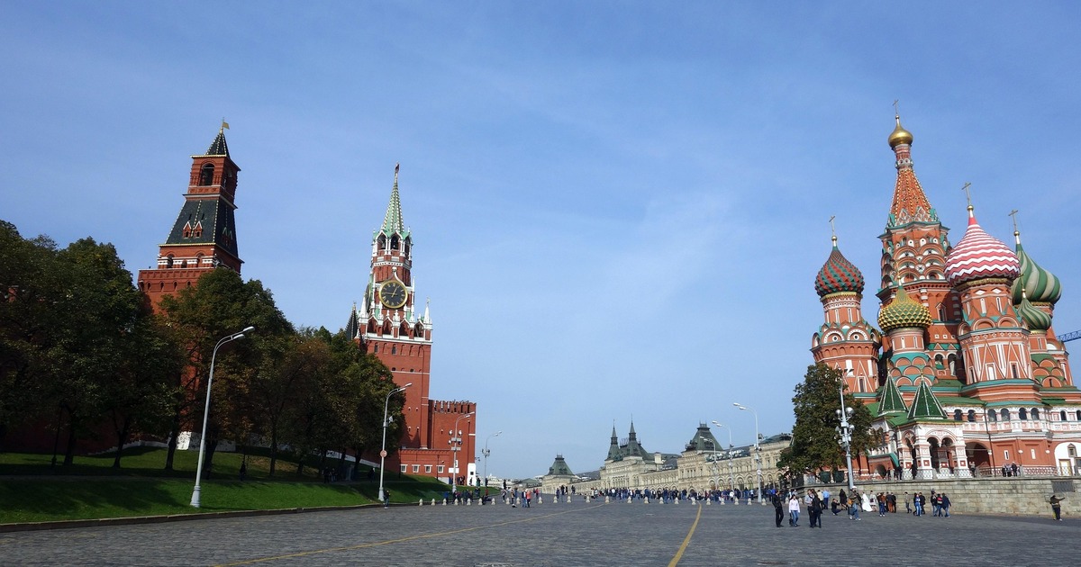 Стоимость поездки составила 15 тысяч долларов, ...
