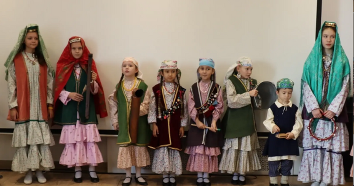 Центральным событием стала встреча «Родной язык...